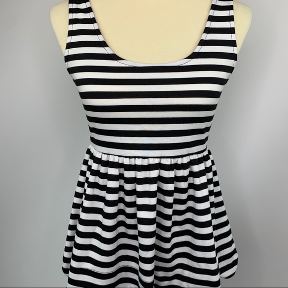 Lily Rose Peplum Scuba Striped Fit Flare Top Small - Picture 2 of 7